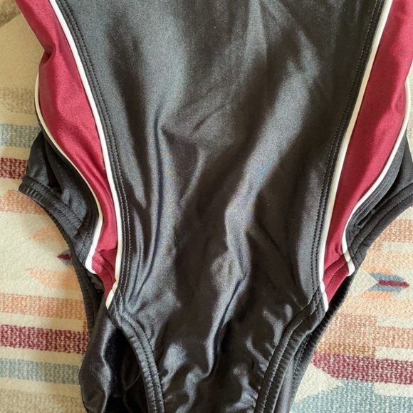 NWT Speedo Lycra Maroon/Black Racing Bathing Suit Women’s Size 30 - Picture 3 of 12